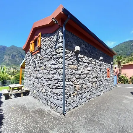 Vakantiehuis Refugio Do Limoeiro *