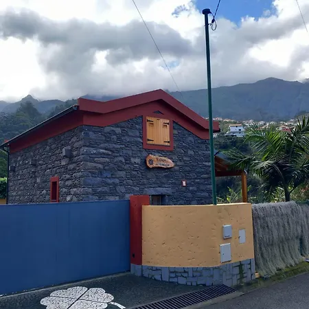 Holiday home Refugio Do Limoeiro